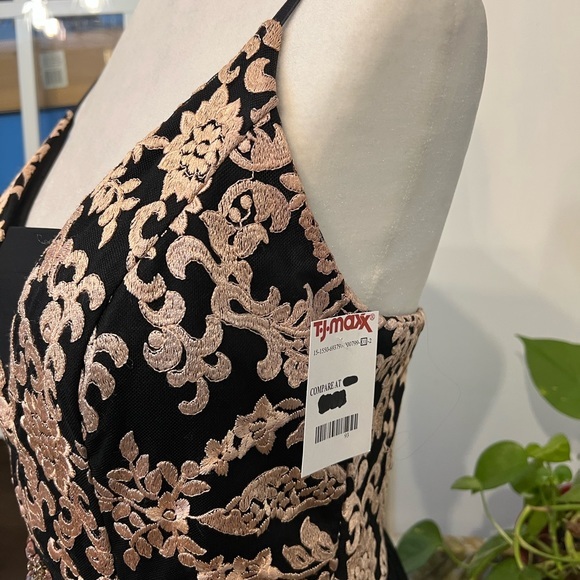 New Esmerald Sundae junior dress size 11 (18) - Picture 4 of 10